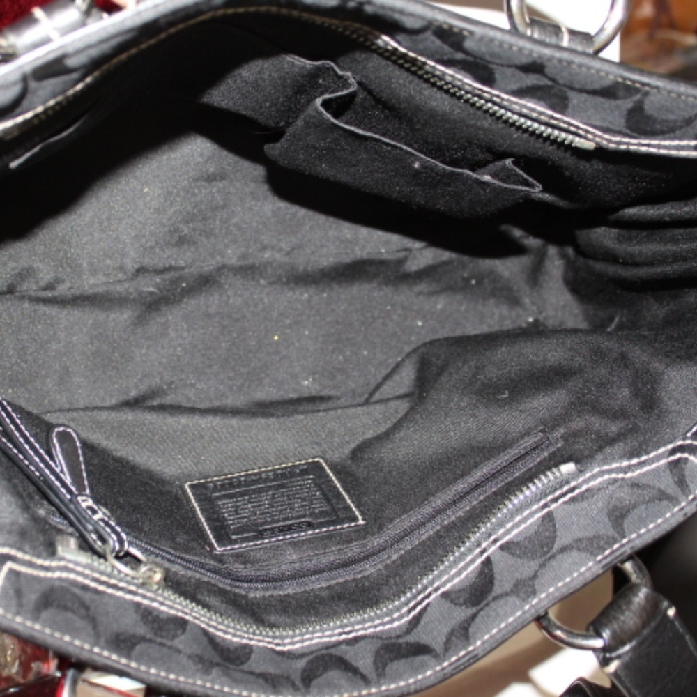 ⭐️CLEARANCE SALE⭐️👜HOST PICK👜 COACH Black Canvas & Leather Satchel - Picture 5 of 11